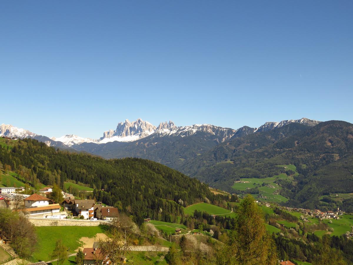 Gasthaus Zum Weissen Kreuz Lazfons Exterior foto