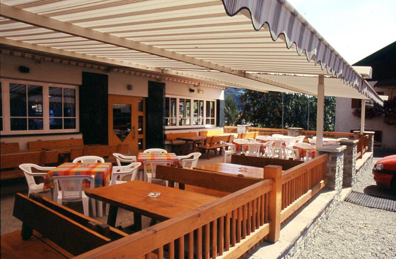 Gasthaus Zum Weissen Kreuz Lazfons Exterior foto